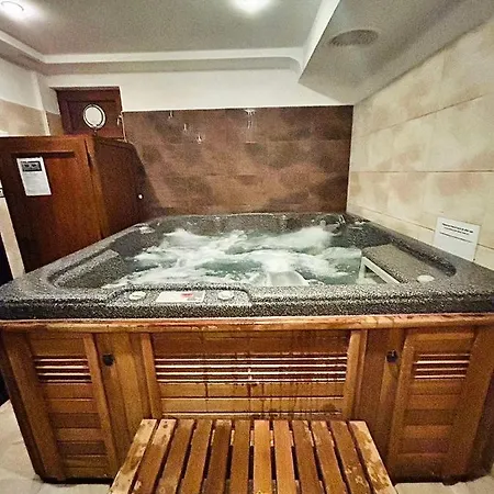 Free Pirin Cosy Apartman Banszko